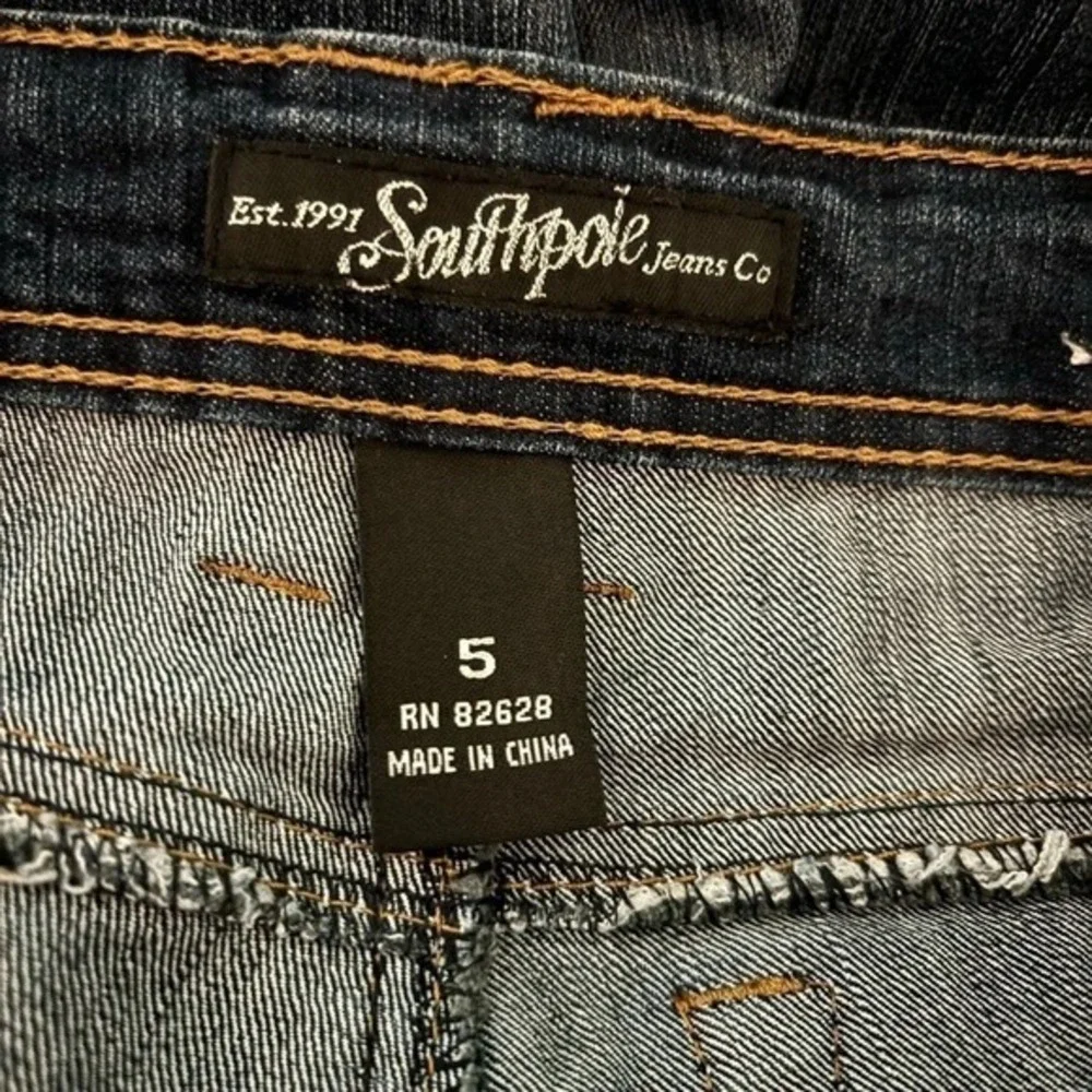 South Pole preowned from